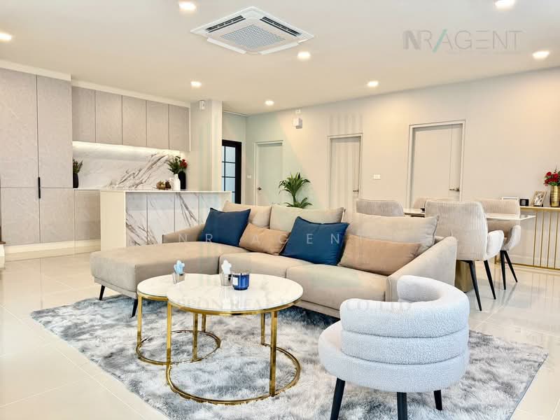 Centro Bangna, Samut Prakan, 111 Soi 3, Bang Kaeo, Bang Plee, Samut Prakan, 4 Bedrooms, 231 sqm, Single Detached House For Sale, by NR AGENT, 500411516 - DDproperty.com