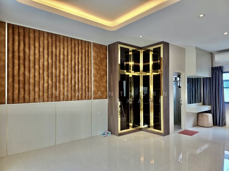 District Ekkamai - Ramintra, Bangkok, 77 Ramintra 40, Nuan Chan, Bueng Kum, Bangkok, 1 Bedroom, 172 sqm, Townhouse For Rent, by Thananthorn Wongvarnkaseam, 500411524 - DDproperty.com