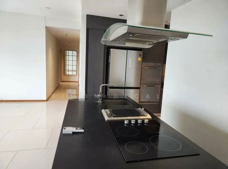 The Emporio Place, Bangkok, 93 Soi Sukhumvit 24, Sukhumvit Road, Khong Tan, Khlong Toei, Bangkok, 3 Bedrooms, 161 sqm, Condo For Rent, by Simon Decalf, 500411532 - DDproperty.com
