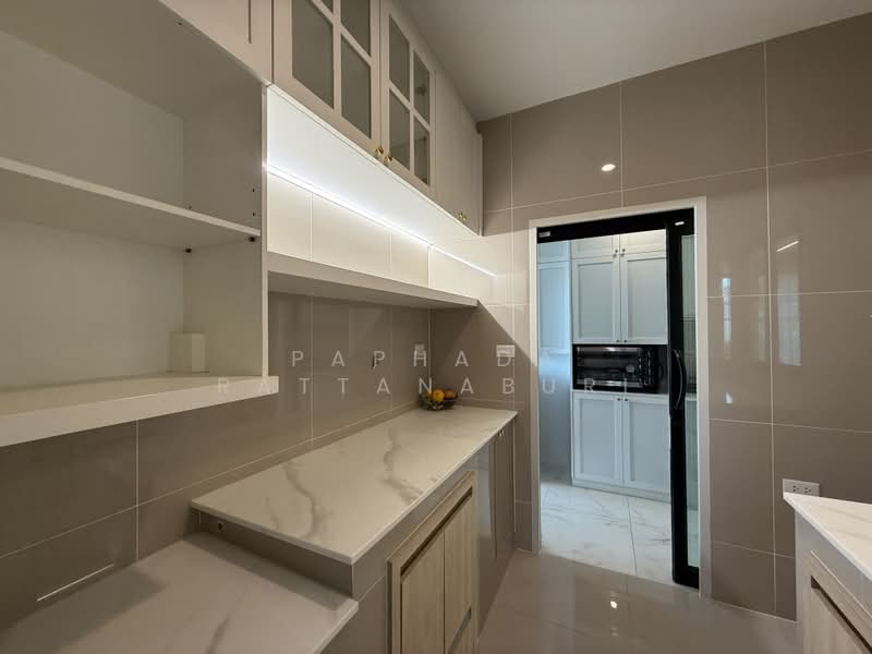 Saransiri Ramkhamhaeng, Bangkok, Khlong Song Ton Nun, Lat Krabang, Bangkok, 4 Bedrooms, 178 sqm, Single Detached House For Sale, by Paphada Rattanaburi, 500411573 - DDproperty.com