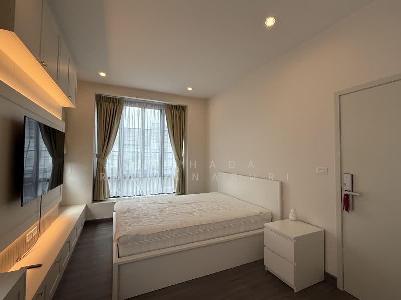 Saransiri Ramkhamhaeng, Bangkok, Khlong Song Ton Nun, Lat Krabang, Bangkok, 4 Bedrooms, 178 sqm, Single Detached House For Sale, by Paphada Rattanaburi, 500411573 - DDproperty.com