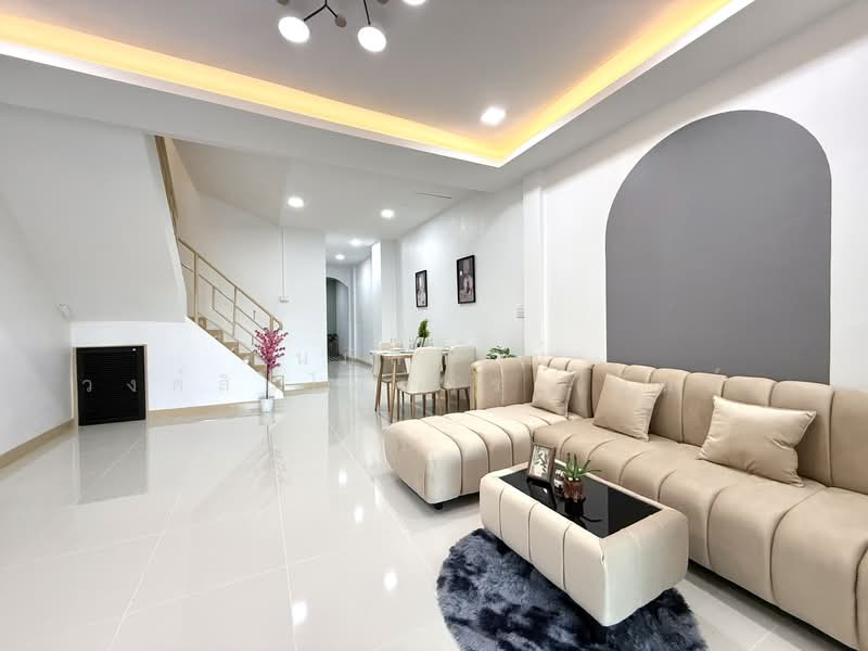 Rungkit Grand Vista : รุ่งกิจ แกรนด์ วิสต้า, กรุงเทพ, ถนนหทัยราษฏร์, มีนบุรี, กรุงเทพ, 88 ตร.ม., ทาวน์เฮ้าส์ ขาย, โดย นภัสศรณ์ วงศ์สินไทยกร (นันท์), 500411575 - DDproperty.com