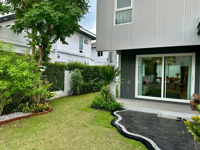 Chaiyaphruek Ramindra Expressway-Chatuchot, Bangkok, Kanchanapisek Road, Sam Wa Tawan Tok, Khlong Sam Wa, Bangkok, 3 Bedrooms, 165 sqm, Single Detached House For Rent, by NTG Property House Co.,Ltd., 500411588 - DDproperty.com