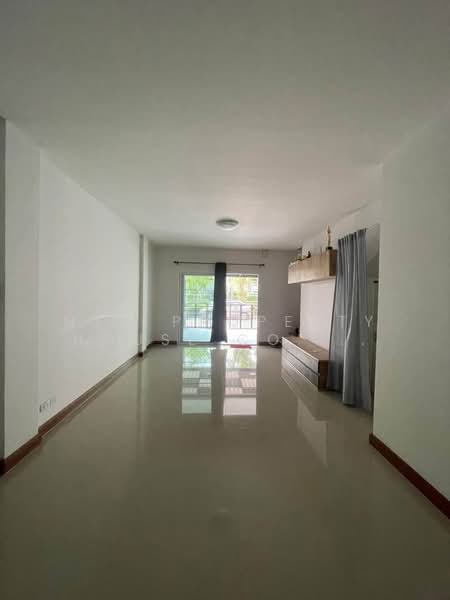 The Ricco Town Watcharapol, Bangkok, Ruammit Pattana, Khlong Tan Nuea, Tha Rang, Bang Khen, Bangkok, 3 Bedrooms, 185 sqm, Townhouse For Rent, by NTG Property House Co.,Ltd., 500411612 - DDproperty.com