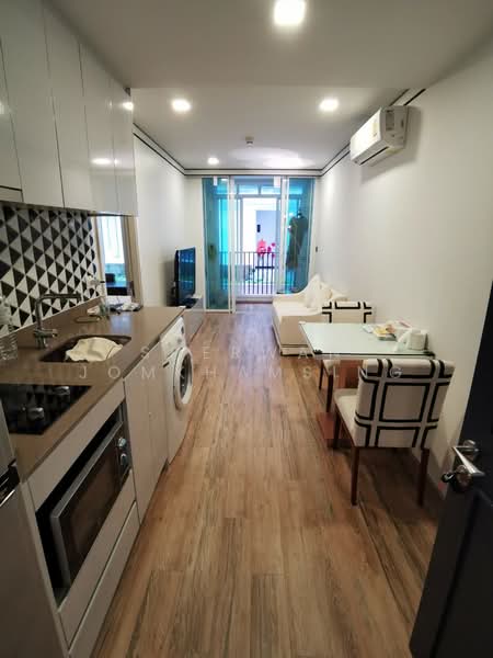 Maestro 01 Sathorn-Yenakat, Bangkok, 14 Yen Akat Road, Thung Maha Mek, Sathon, Bangkok, 1 Bedroom, 34 sqm, Condo For Rent, by Sherwan Jomkhamsing, 500411657 - DDproperty.com