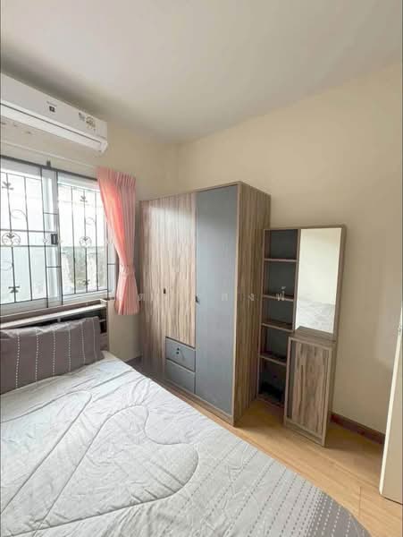 ให้เช่าทาวน์โฮม ม.เดอะเซ็นทรัล หนองยายบู่ ศรีราชา, Chon Buri (Pattaya), Surasak, Si Racha, Chon Buri (Pattaya), 3 Bedrooms, 65 sqm, Townhouse For Rent, by Dusit Saengfa, 500411685 - DDproperty.com