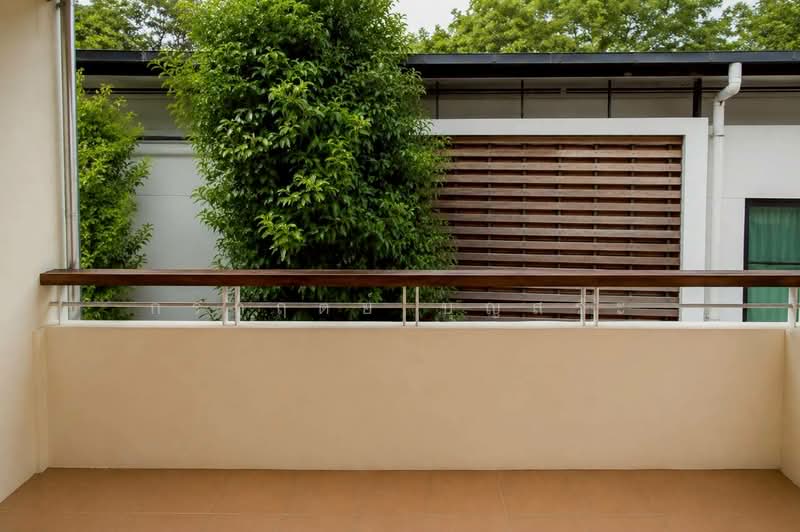 Bann Imumporn Pinklao-Thawee Watthana, Bangkok, Soi Moobann Imumporn, Sala Thammasop, Thawi Watthana, Bangkok, 4 Bedrooms, 160 sqm, Semi-Detached House (Twin House) For Sale, by กรกฤตย์ บุญสระ, 500411703 - DDproperty.com