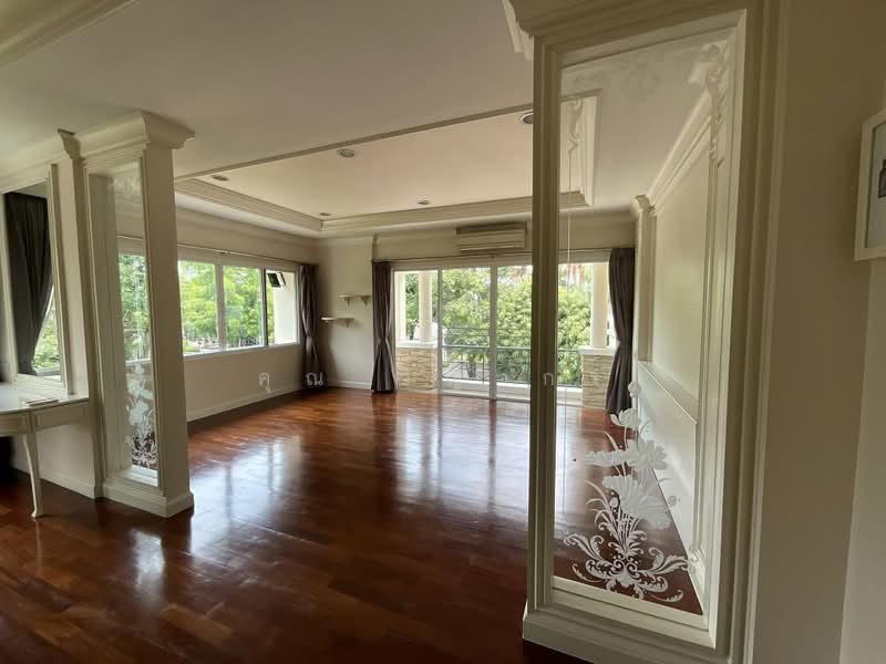 The Grand Pinklao, Bangkok, 594 Borommaratchachonnani Road, Sala Thammasop, Thawi Watthana, Bangkok, 5 Bedrooms, 2,000 sqm, Single Detached House For Sale, by คุณ วิญากร, 500411708 - DDproperty.com