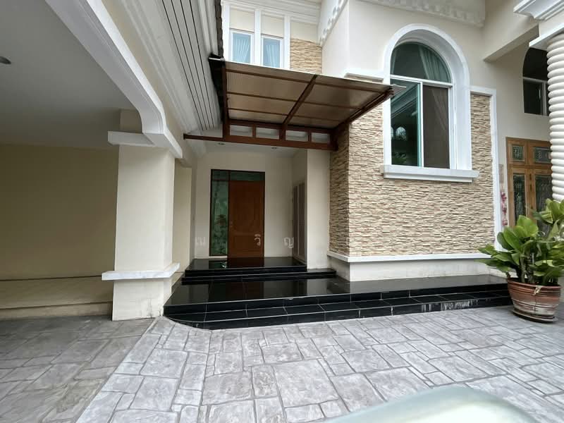 The Grand Pinklao, Bangkok, 594 Borommaratchachonnani Road, Sala Thammasop, Thawi Watthana, Bangkok, 5 Bedrooms, 2,000 sqm, Single Detached House For Sale, by คุณ วิญากร, 500411708 - DDproperty.com