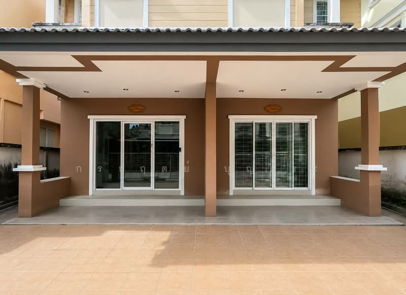 Bann Imumporn Pinklao-Thawee Watthana, Bangkok, Soi Moobann Imumporn, Sala Thammasop, Thawi Watthana, Bangkok, 4 Bedrooms, 159 sqm, Semi-Detached House (Twin House) For Sale, by กรกฤตย์ บุญสระ, 500411709 - DDproperty.com