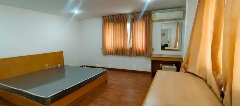 Bann Imumporn Pinklao-Thawee Watthana, Bangkok, Soi Moobann Imumporn, Sala Thammasop, Thawi Watthana, Bangkok, 4 Bedrooms, 159 sqm, Semi-Detached House (Twin House) For Sale, by กรกฤตย์ บุญสระ, 500411709 - DDproperty.com