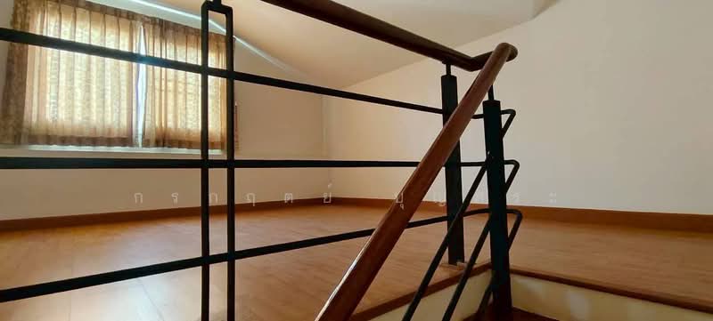 Bann Imumporn Pinklao-Thawee Watthana, Bangkok, Soi Moobann Imumporn, Sala Thammasop, Thawi Watthana, Bangkok, 4 Bedrooms, 159 sqm, Semi-Detached House (Twin House) For Sale, by กรกฤตย์ บุญสระ, 500411709 - DDproperty.com
