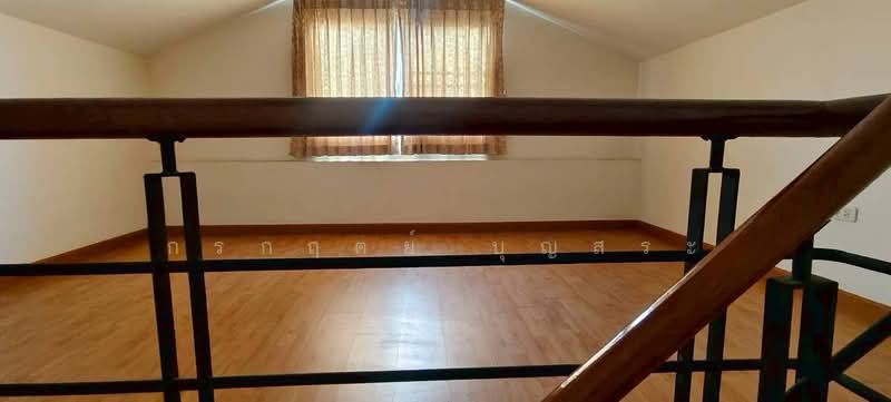 Bann Imumporn Pinklao-Thawee Watthana, Bangkok, Soi Moobann Imumporn, Sala Thammasop, Thawi Watthana, Bangkok, 4 Bedrooms, 159 sqm, Semi-Detached House (Twin House) For Sale, by กรกฤตย์ บุญสระ, 500411709 - DDproperty.com