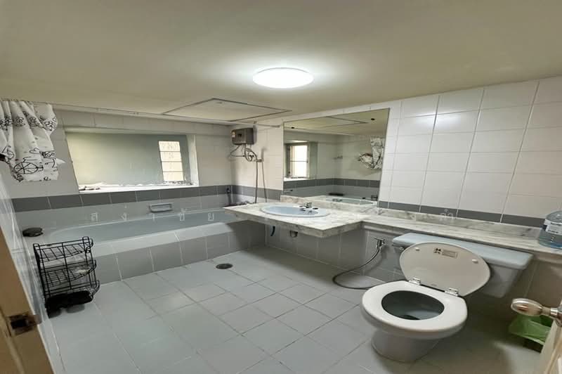 Baan Suanthon Ratchada, Bangkok, 60 Chuea Phloeng 2 Alley, Jom Phon, Chatuchak, Bangkok, 3 Bedrooms, 85 sqm, Condo For Sale, by สง่าชัย ไทรทองคำ, 500411710 - DDproperty.com