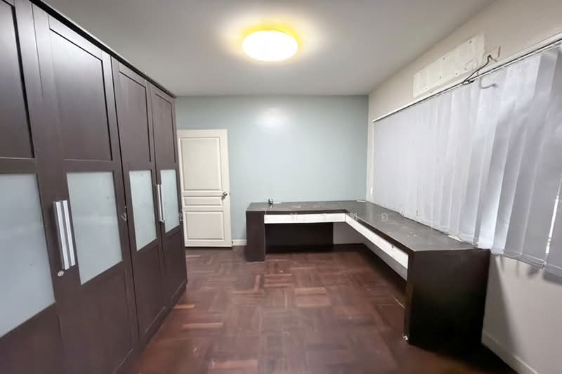 Baan Suanthon Ratchada, Bangkok, 60 Chuea Phloeng 2 Alley, Jom Phon, Chatuchak, Bangkok, 3 Bedrooms, 85 sqm, Condo For Sale, by สง่าชัย ไทรทองคำ, 500411710 - DDproperty.com