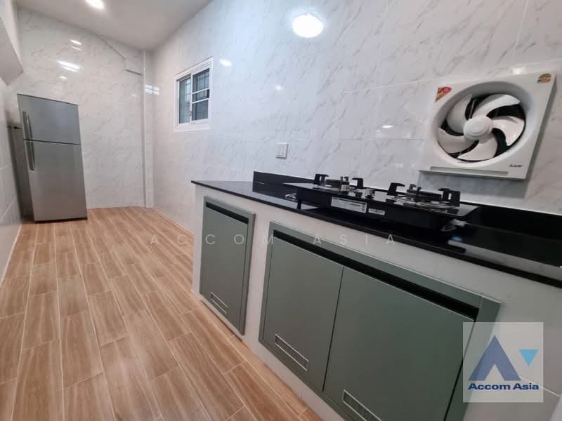 Pet friendly 4 Bedrooms House for Rent in Sukhumvit, Bangkok near BTS Ekkamai at Ekkamai Villas, กรุงเทพ, คลองตันเหนือ, วัฒนา, กรุงเทพ, 350 ตร.ม., บ้านเดี่ยว ให้เช่า, โดย Accom Asia, 500411723 - DDproperty.com