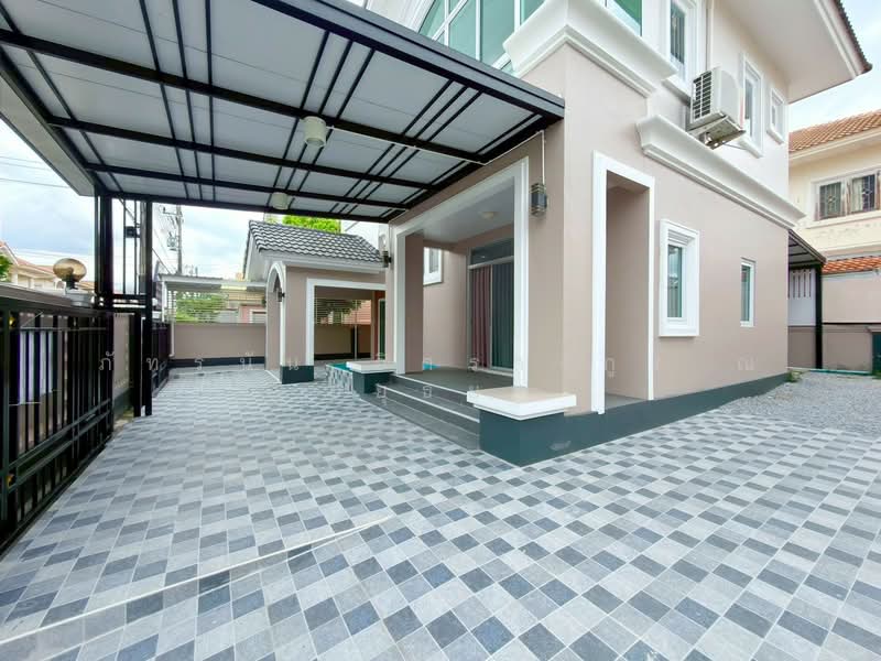 Passorn 12 Rangsit Klong 3, Pathum Thani, Yothathikan Khu Khot-Klong Luang Road, Khlong Sam, Khlong Luang, Pathum Thani, 4 Bedrooms, 222 sqm, Single Detached House For Sale, by ภัทรนัน อิศรางกูร ณ อยุธยา, 500411730 - DDproperty.com