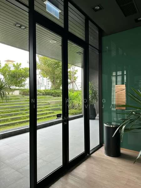 Noble Around Sukhumvit 33, Bangkok, 17 Soi Sukhumvit 33, Khlong Tan Nua, Watthana, Bangkok, 2 Bedrooms, 55 sqm, Condo For Rent, by Nuttapong Hiranyaveja, 500411741 - DDproperty.com