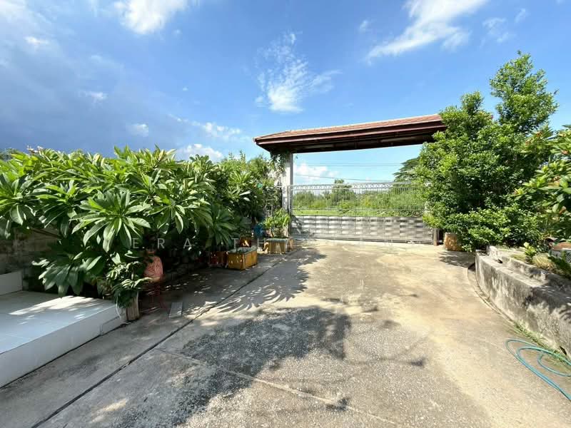 ขายบ้านพร้อมโกดังผืนใหญ่ 1 ไร่กว่า ย่านคลองสามวา ทำเลเด่น, Bangkok, Sam Wa Tawan Tok, Khlong Sam Wa, Bangkok, , 600 sqm, Warehouse/Factory For Sale, by ERA Thailand, 500411742 - DDproperty.com