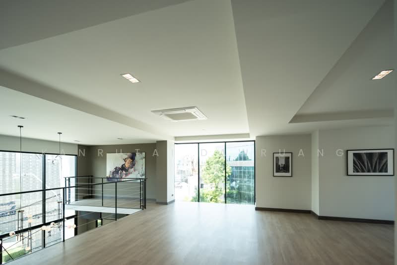 The Preston Townhome Rama9-Krungthepkreetha, Bangkok, 495 Krung Thep Kritha 7, Hua Mak, Bang Kapi, Bangkok, 5 Bedrooms, 450 sqm, Townhouse For Sale, by Kanrutai Dawruang, 500411762 - DDproperty.com