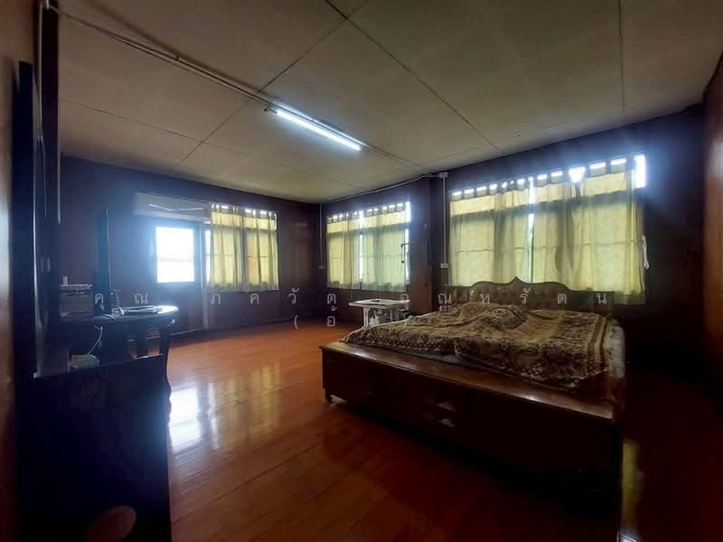อาคารพาณิชย์ + บ้าน 2 ชั้น 96 ตร.ว. ซอยอยู่สุข5 ใกล้สำนักงานเทศบาลตำบลบางเมือง, Samut Prakan, ถนนอักษรลักษณ์, Bang Mueng, Muang Samut Prakarn, Samut Prakan, , 390 sqm, Shophouse For Sale, by คุณ ภควัต อุณหรัตน์ (อ้น), 500411772 - DDproperty.com