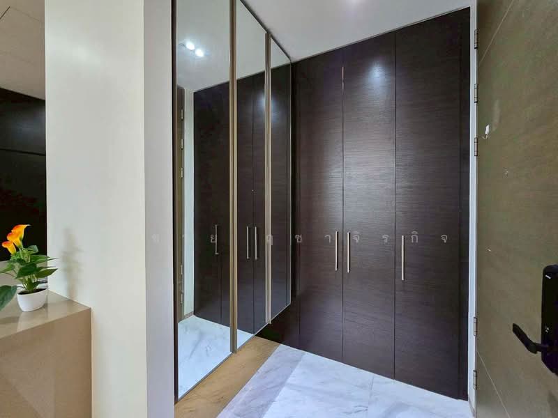 Saladaeng One, Bangkok, Sala Daeng 1 Alley, Silom, Bang Rak, Bangkok, 2 Bedrooms, 38 sqm, Condo For Rent, by Somchai Ruechajirakit, 500411782 - DDproperty.com