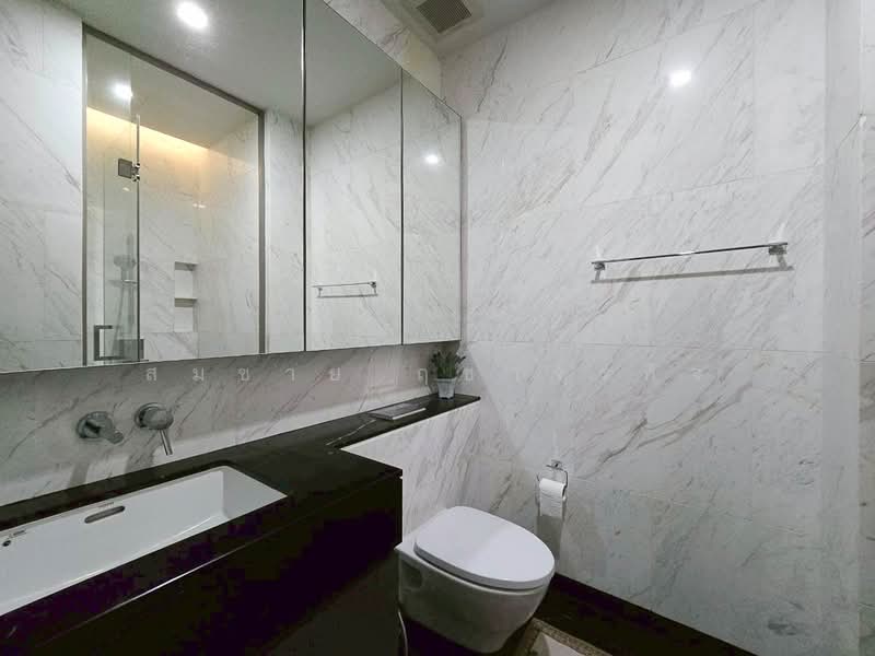 Saladaeng One, Bangkok, Sala Daeng 1 Alley, Silom, Bang Rak, Bangkok, 2 Bedrooms, 38 sqm, Condo For Rent, by Somchai Ruechajirakit, 500411782 - DDproperty.com