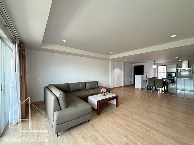PPR Residence, Bangkok, Soi Pridi Banomyong 27, Khlong Tan Nua, Watthana, Bangkok, 2 Bedrooms, 120 sqm, Condo For Rent, by Bangkok House Living, 500411796 - DDproperty.com