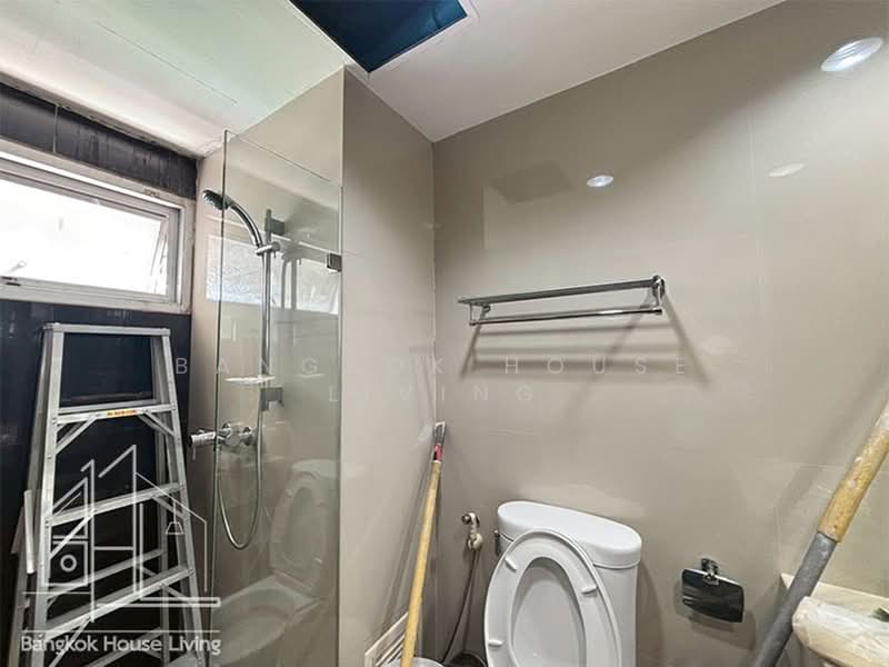 PPR Residence, Bangkok, Soi Pridi Banomyong 27, Khlong Tan Nua, Watthana, Bangkok, 2 Bedrooms, 120 sqm, Condo For Rent, by Bangkok House Living, 500411796 - DDproperty.com