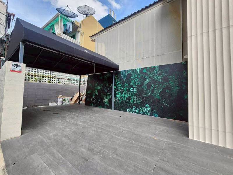 อาคารให้เช่า สยาม ปทุมวัน : Building for rent, Siam, Pathumwan, กรุงเทพ, วังใหม่, ปทุมวัน, กรุงเทพ, 350 ตร.ม., ตึกแถว-อาคารพาณิชย์ ให้เช่า, โดย TOAH T., 500411799 - DDproperty.com