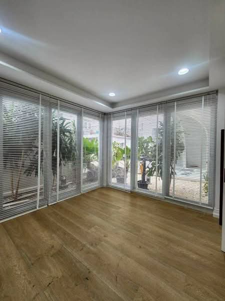 อาคารให้เช่า สยาม ปทุมวัน : Building for rent, Siam, Pathumwan, Bangkok, Wang Mai, Pathum Wan, Bangkok, , 350 sqm, Shophouse For Rent, by TOAH T., 500411799 - DDproperty.com