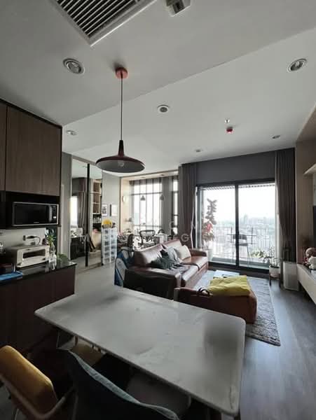 The Capital Ekamai-Thonglor, Bangkok, 2898 New Petchaburi Rd, Bang Kapi, Huai Khwang, Bangkok, 2 Bedrooms, 60 sqm, Condo For Rent, by Phoom Imruangsri, 500411806 - DDproperty.com
