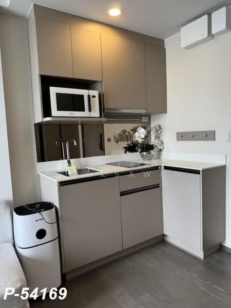 Coco Parc, Bangkok, 1150 Rama 4 Road, Khlong Toei, Bangkok, 1 Bedroom, 35 sqm, Condo For Rent, by Susira Preuksawun, 500411816 - DDproperty.com