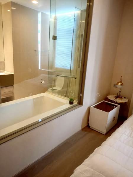 The Esse Asoke, Bangkok, 333 Soi Sukhumvit 21, Sukhumvit Road, Khlongtoei Nua, Watthana, Bangkok, 2 Bedrooms, 74 sqm, Condo For Sale, by Kang-Kang Klangnok, 500411843 - DDproperty.com