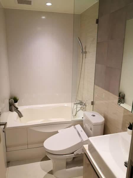 Runesu Thonglor 5, Bangkok, 82 Padi Madi Alley, Khlong Tan Nua, Watthana, Bangkok, 1 Bedroom, 35 sqm, Condo For Rent, by Vertex Luxe Estate Co.,LTD, 500411869 - DDproperty.com