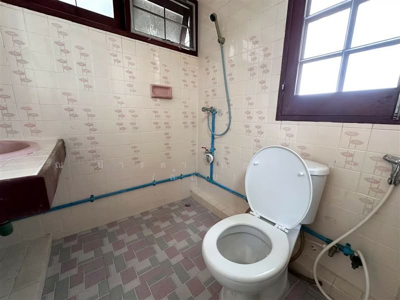 ราชาวิลล่า ลาดพร้าว 67/2 (Racha Villa Ladprao 67/2), Bangkok, ถนนลาดพร้าว, Saphan Song, Wang Thonglang, Bangkok, 3 Bedrooms, 140 sqm, Townhouse For Sale, by คุณ ปารดา พลอยแดง (ก้อย), 500411873 - DDproperty.com