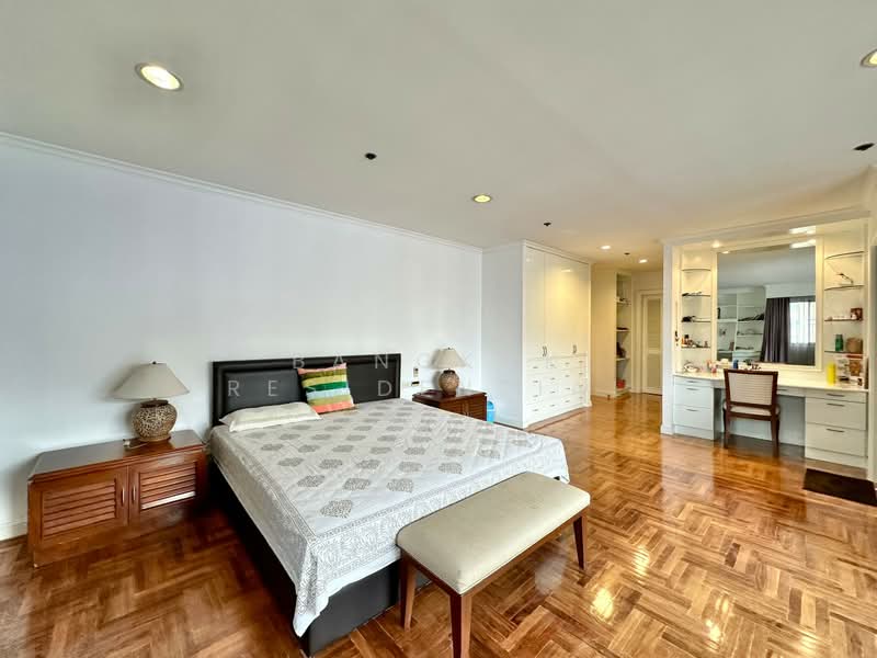 Kallista Mansion, Bangkok, 64 Soi Sukhumvit 11, Khlongtoei Nua, Watthana, Bangkok, 4 Bedrooms, 315 sqm, Condo For Sale, by Bangkok Residential, 500411886 - DDproperty.com