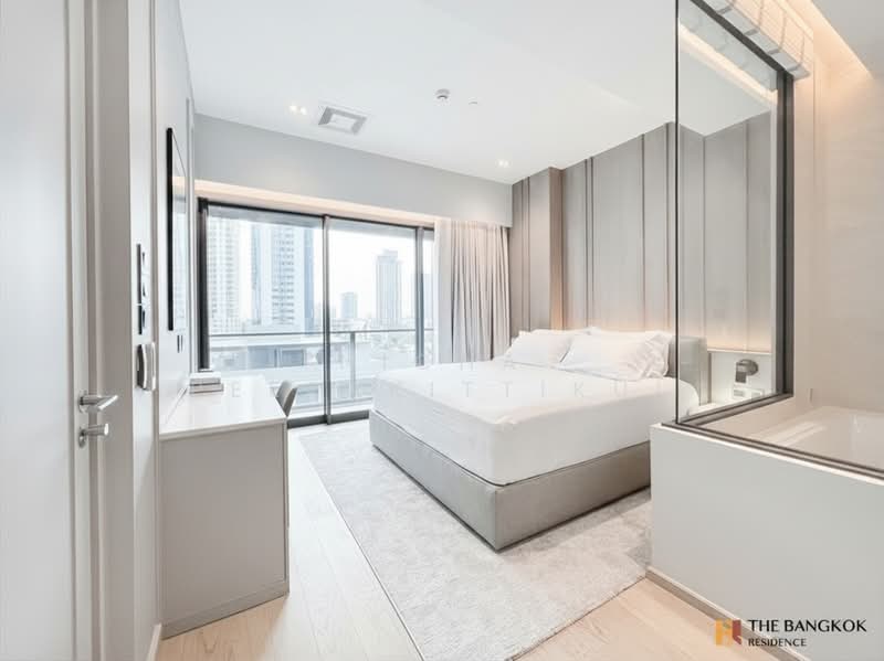 The Strand Thonglor, Bangkok, 36 Soi Sukhumvit 55, Khlong Tan Nua, Watthana, Bangkok, 1 Bedroom, 53 sqm, Condo For Rent, by Nicha Peerakittikul, 500411893 - DDproperty.com