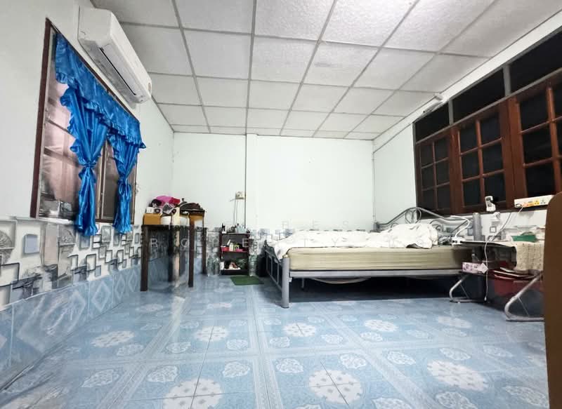 หมู่บ้านศุภฤกษ์ ชลบุรี, Chon Buri (Pattaya), Ban Chang, Phanat Nikhom, Chon Buri (Pattaya), 3 Bedrooms, 100 sqm, Townhouse For Sale, by The Best Property นก, 500411895 - DDproperty.com