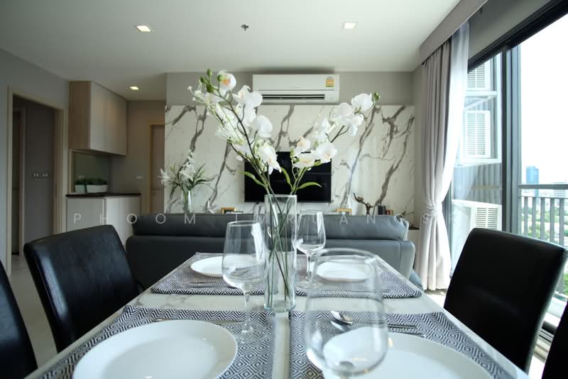 Rhythm Sukhumvit 36-38, Bangkok, 55 Soi Sukhumvit 36, Sukhumvit Road, Phra Kanong, Khlong Toei, Bangkok, 2 Bedrooms, 75 sqm, Condo For Rent, by Phoom Imruangsri, 500411896 - DDproperty.com