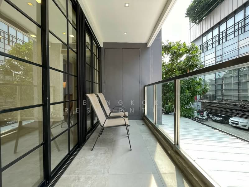 Penthouse Condominium 2, Bangkok, Phra Kanong Nua, Watthana, Bangkok, 3 Bedrooms, 230 sqm, Condo For Sale, by Bangkok Residential, 500411904 - DDproperty.com