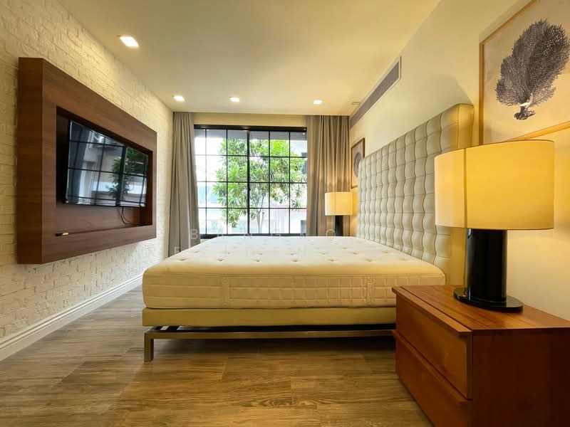 Penthouse Condominium 2 : เพนเฮาส์ คอนโดมิเนียม 2, กรุงเทพ, พระโขนงเหนือ, วัฒนา, กรุงเทพ, 230 ตร.ม., คอนโด ขาย, โดย Bangkok Residential, 500411904 - DDproperty.com