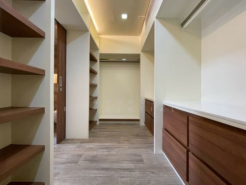 Penthouse Condominium 2 : เพนเฮาส์ คอนโดมิเนียม 2, กรุงเทพ, พระโขนงเหนือ, วัฒนา, กรุงเทพ, 230 ตร.ม., คอนโด ขาย, โดย Bangkok Residential, 500411904 - DDproperty.com