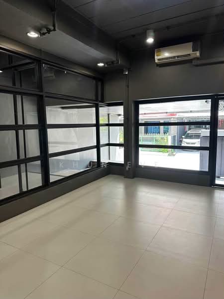Home Office for Rent Rama 9 Loft Style (SPSEVE2080), Bangkok, พระราม 9 ซอย 19, Bang Kapi, Huai Khwang, Bangkok, 5 Bedrooms, 350 sqm, Townhouse For Rent, by Khun Eve, 500411907 - DDproperty.com