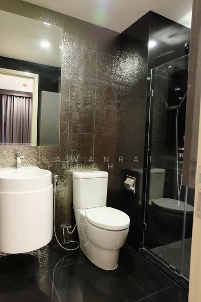 Rhythm Sukhumvit 36-38, Bangkok, 55 Soi Sukhumvit 36, Sukhumvit Road, Phra Kanong, Khlong Toei, Bangkok, 1 Bedroom, 34 sqm, Condo For Rent, by Pawanrat Panchawanon, 500411977 - DDproperty.com