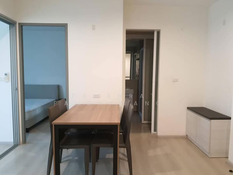 Life Ratchadapisek, Bangkok, 279 Ratchadapisaek Road, Huai Khwang, Bangkok, 2 Bedrooms, 46 sqm, Condo For Rent, by Pawanrat Panchawanon, 500411978 - DDproperty.com
