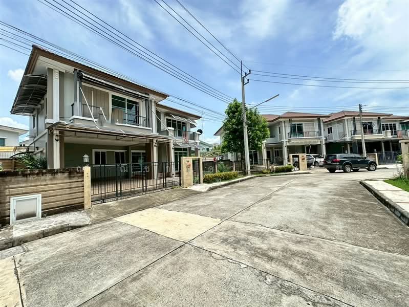 Passorn Prestige Pinklao-Phetkasem, Nakhon Pathom, Phutthamonthon Sai 4 Road, Krathum Lom, Sam Phran, Nakhon Pathom, 3 Bedrooms, 300 sqm, Single Detached House For Sale, by คุณ ณิชารดา ทับทิม (เคท), 500412010 - DDproperty.com