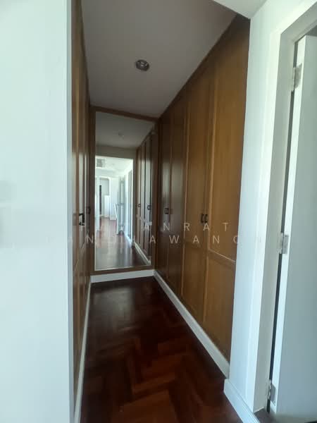 Supreme Ville Condominium, Bangkok, Yenakat, Thung Maha Mek, Sathon, Bangkok, 2 Bedrooms, 111 sqm, Condo For Rent, by Pawanrat Panchawanon, 500412031 - DDproperty.com
