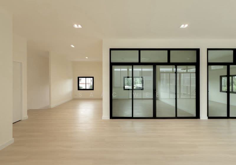 Near Big C Mae Hia, Chiang Mai, Mae Hia, Muang Chiang Mai, Chiang Mai, 3 Bedrooms, 377 sqm, Single Detached House For Sale, by ISAAC WEE, 500412037 - DDproperty.com