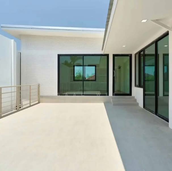 Near Big C Mae Hia, Chiang Mai, Mae Hia, Muang Chiang Mai, Chiang Mai, 3 Bedrooms, 377 sqm, Single Detached House For Sale, by ISAAC WEE, 500412037 - DDproperty.com